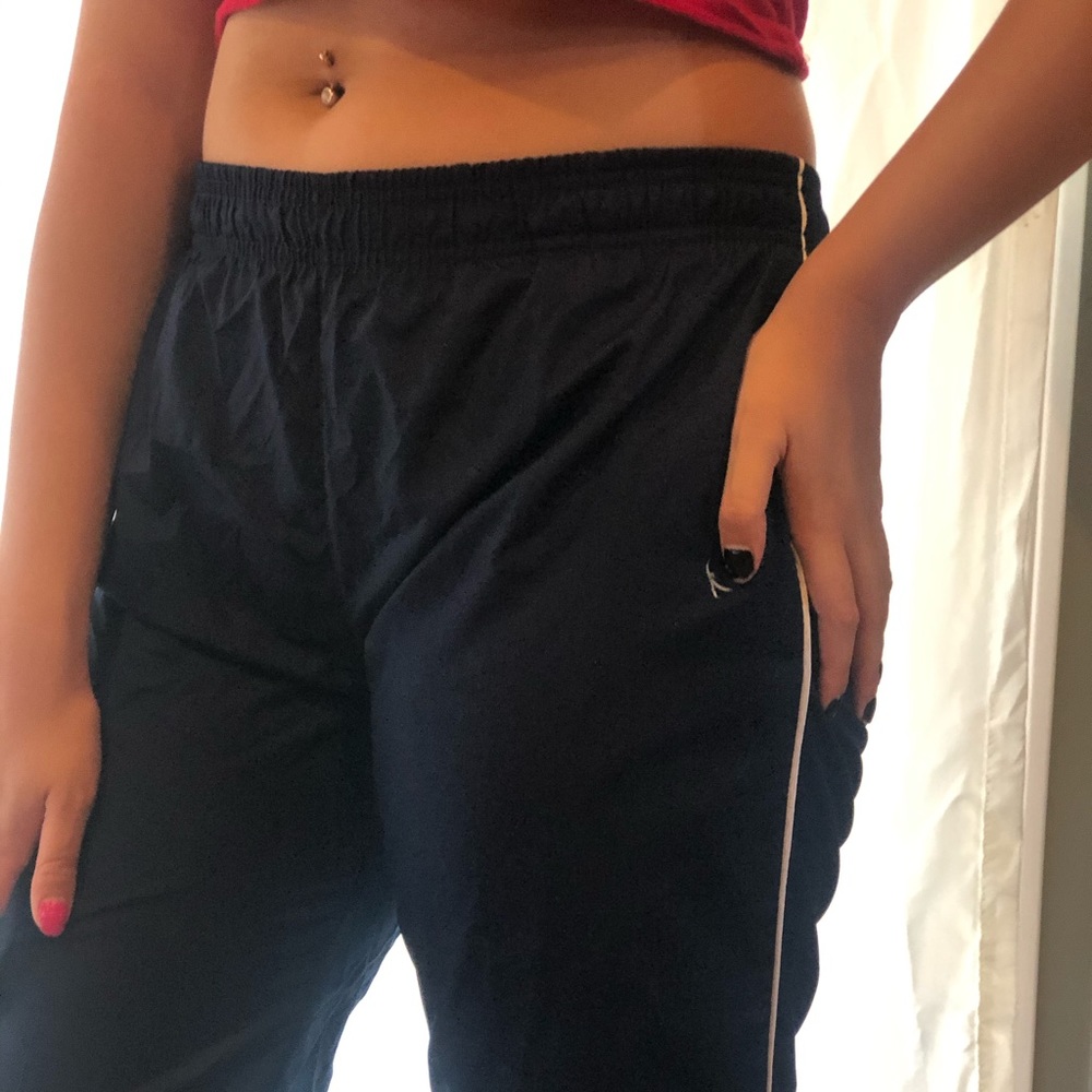Sweats - Picture 3 of 4